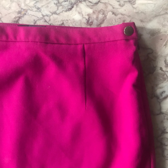 The Limited Stylish Pencil Skirt - Picture 3 of 5